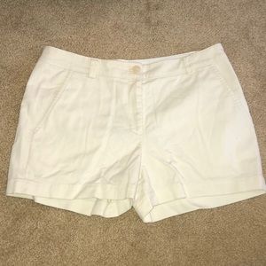 L.L. Bean signature twill shorts